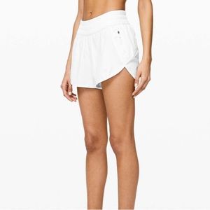 Lululemon Tracker Short 4” Size 10